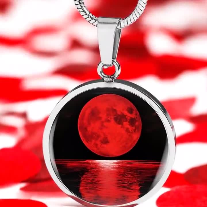 Blood Moon Reflection Necklace Personalized-gift-for-her